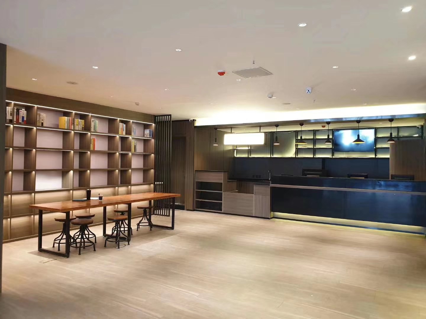 Tea house shelf showroom illuminated by 75 mm recessed LED downlights