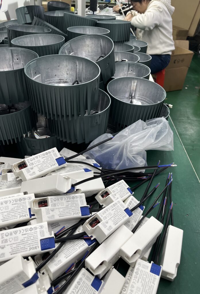 FANSEN LED lighting component preparation and assembly 9