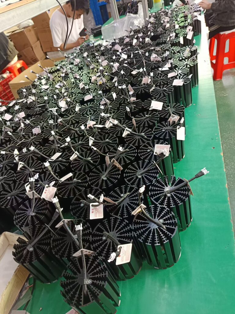 FANSEN LED lighting component preparation and assembly 6