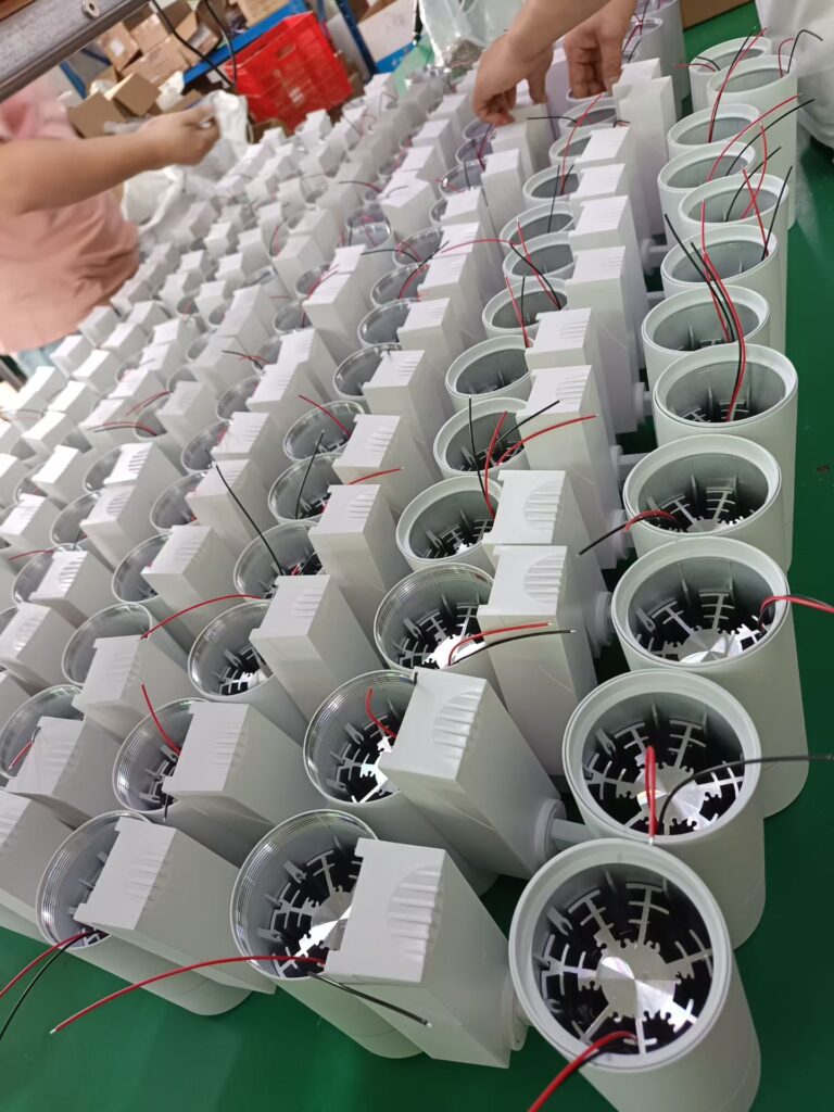 FANSEN LED lighting component preparation and assembly 5