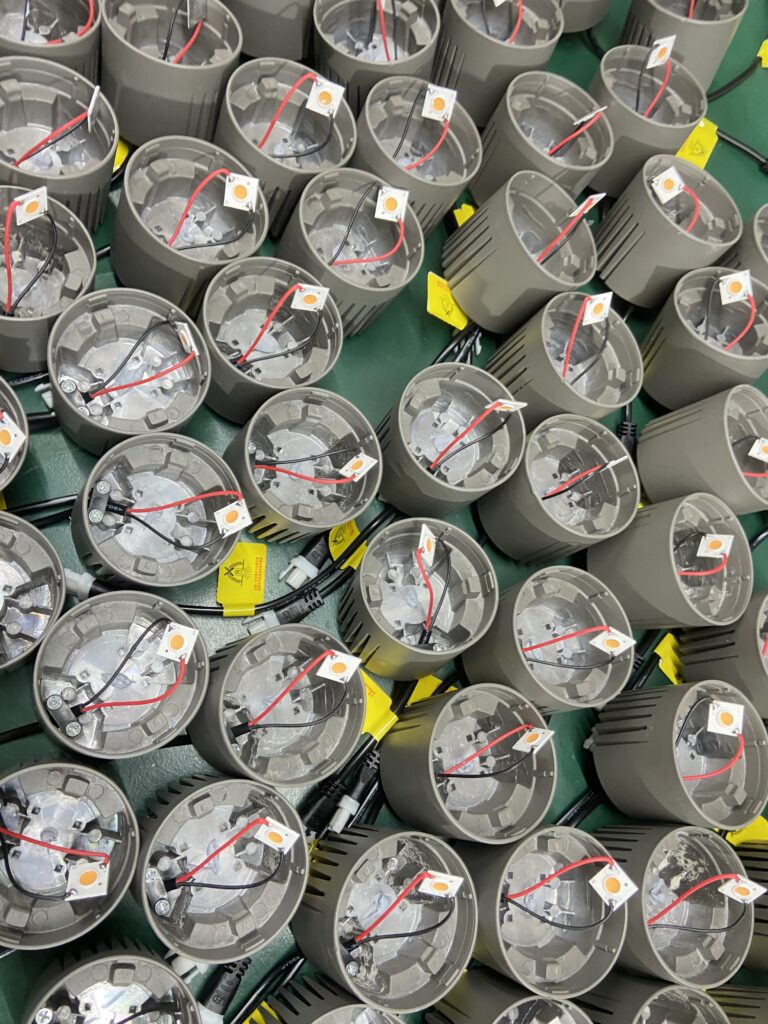 FANSEN LED lighting component preparation and assembly 3